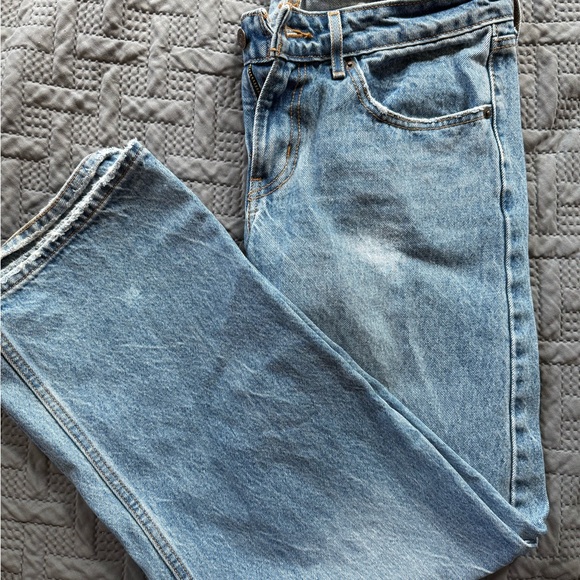 Levi’s - Picture 2 of 5